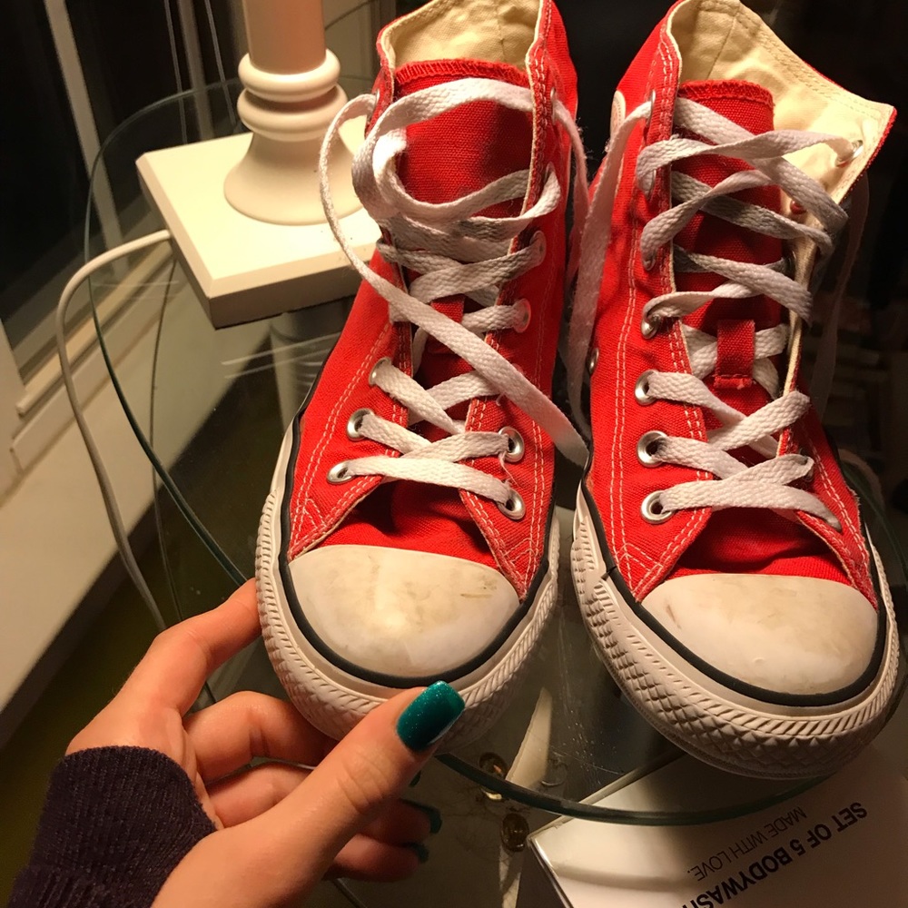 Red high-top converse